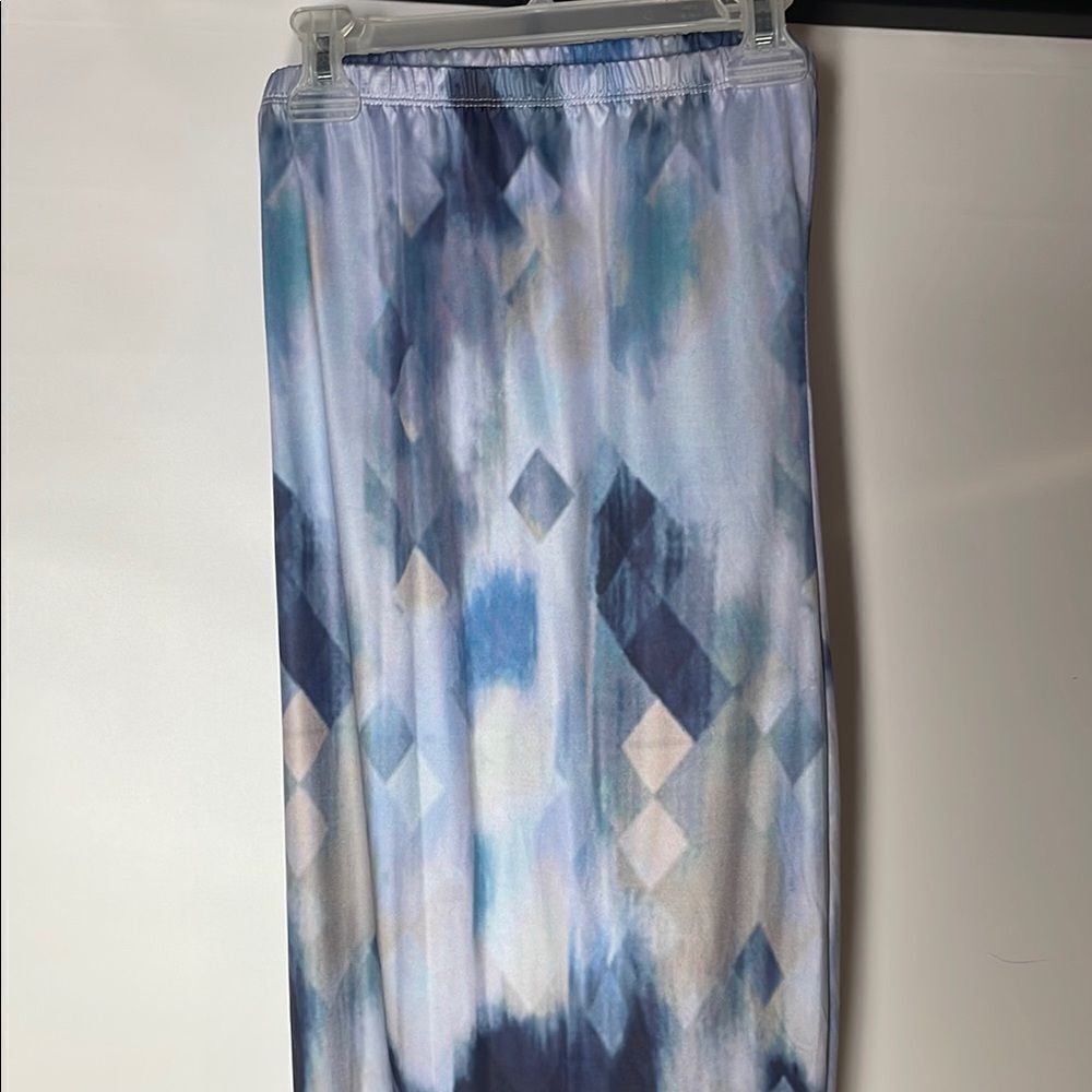 Blue Geometric Maxi skirt - Picture 6 of 9